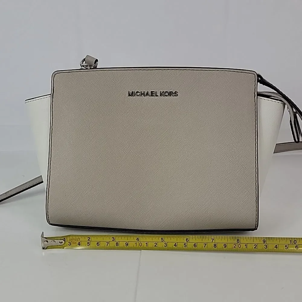 Michael‎ Kors Saffiano Mediu. Leather Women's Crossbody Bag